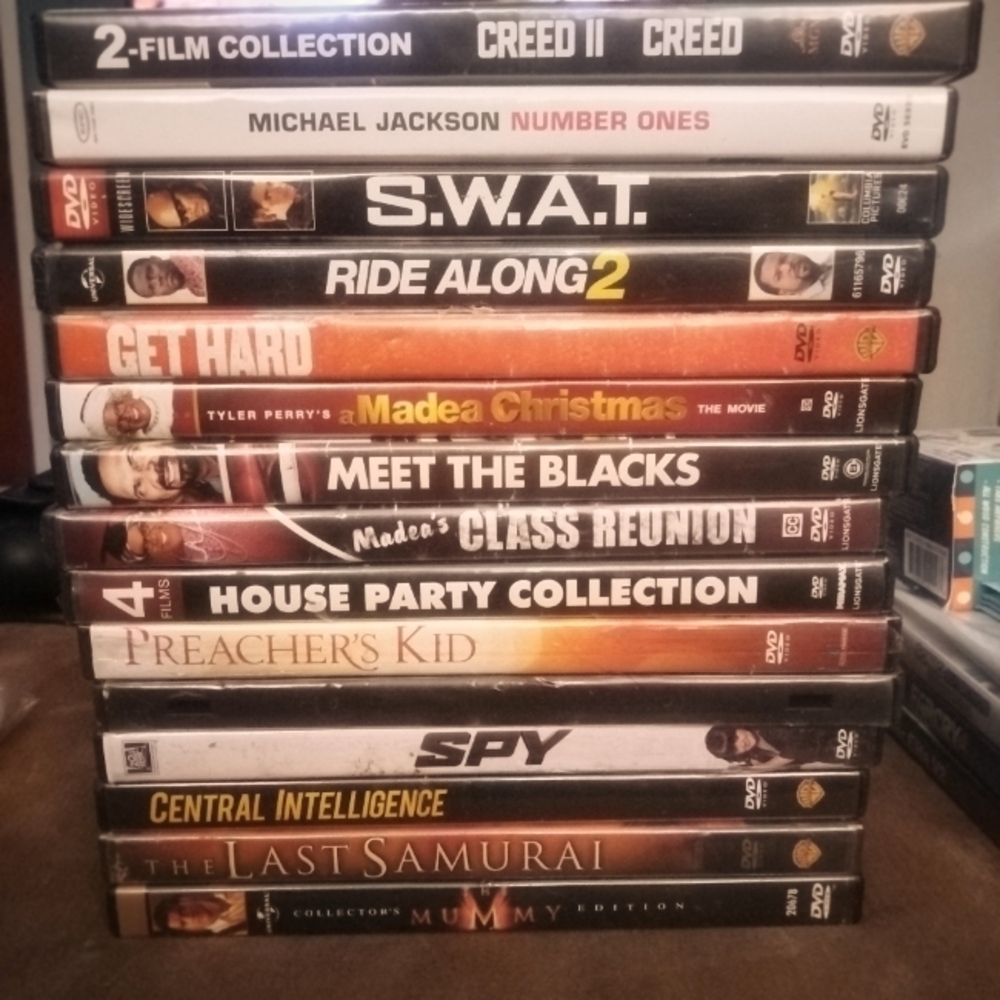 Lot of 15 DVDS!! Great Selection!!